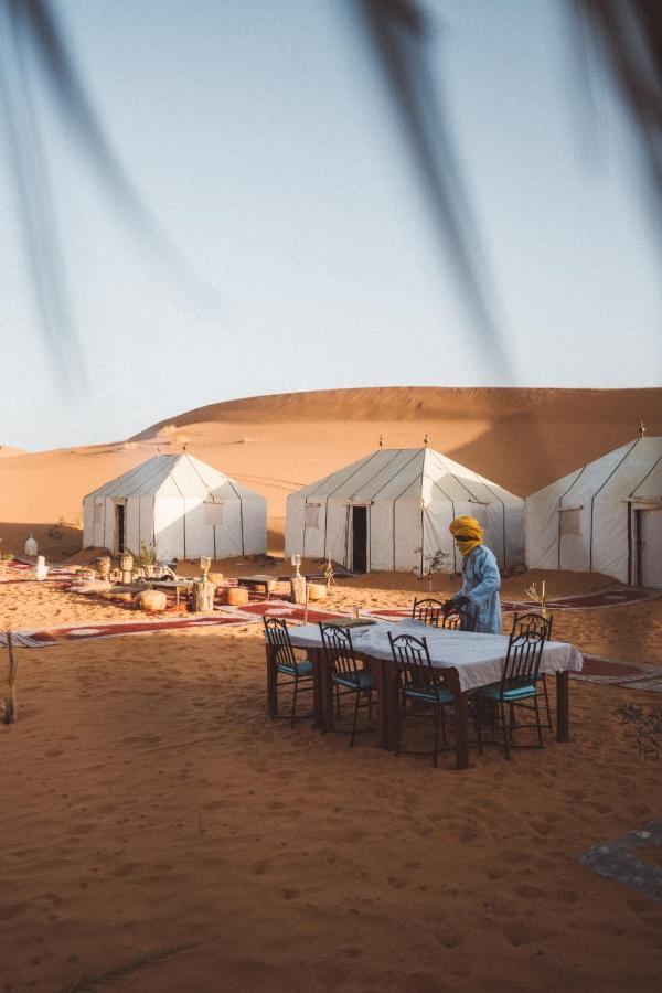 Luxury Maktoub Hotell Merzouga Eksteriør bilde