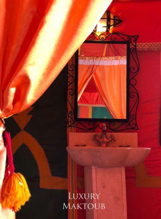 Luxury Maktoub Hotell Merzouga Eksteriør bilde